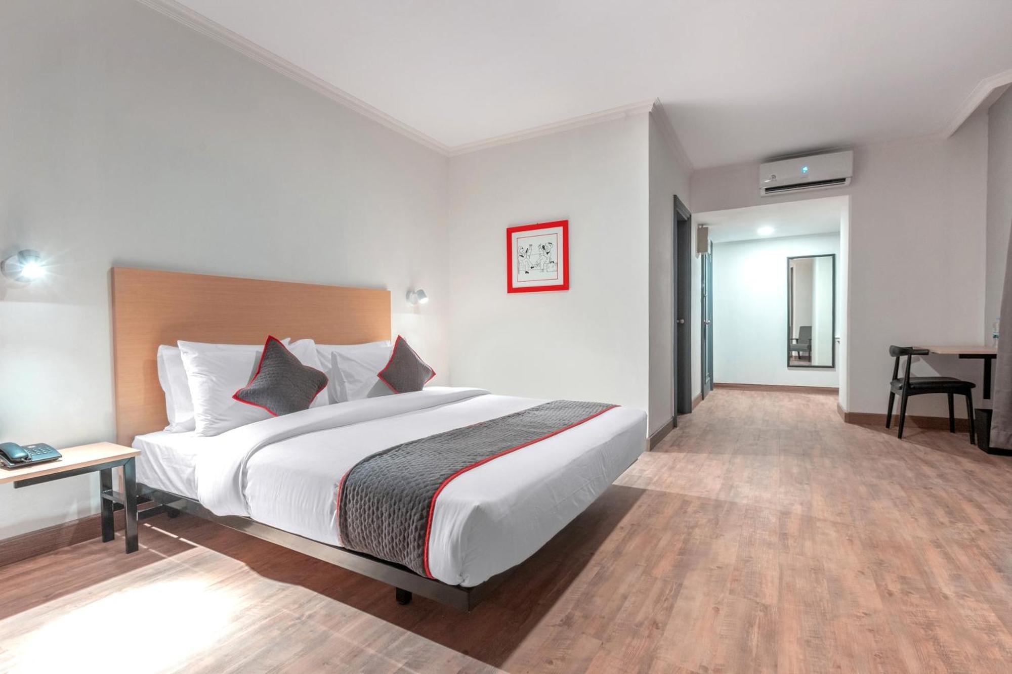 Super Oyo Townhouse 2 Hotel Gunung Sahari Cakarta Dış mekan fotoğraf