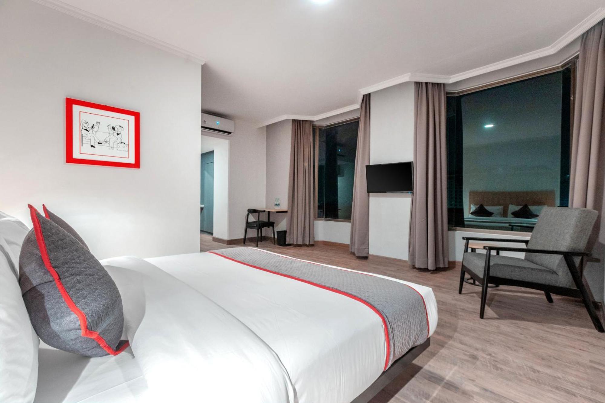Super Oyo Townhouse 2 Hotel Gunung Sahari Cakarta Dış mekan fotoğraf