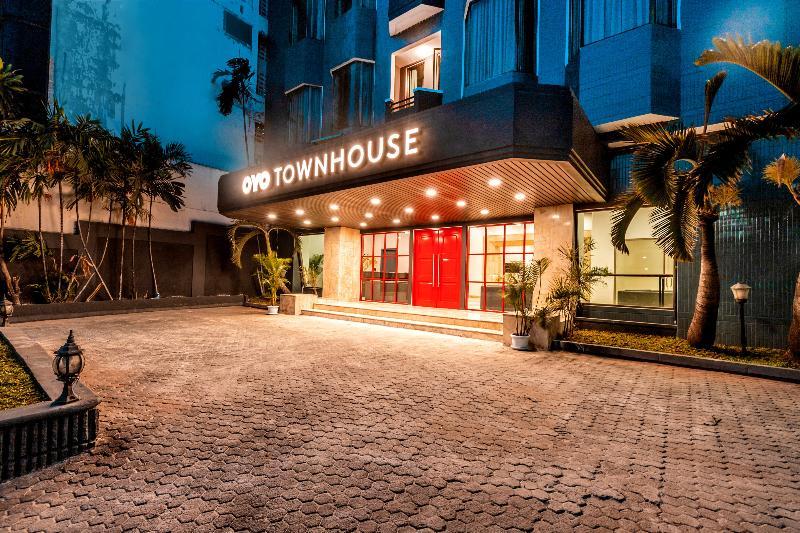 Super Oyo Townhouse 2 Hotel Gunung Sahari Cakarta Dış mekan fotoğraf