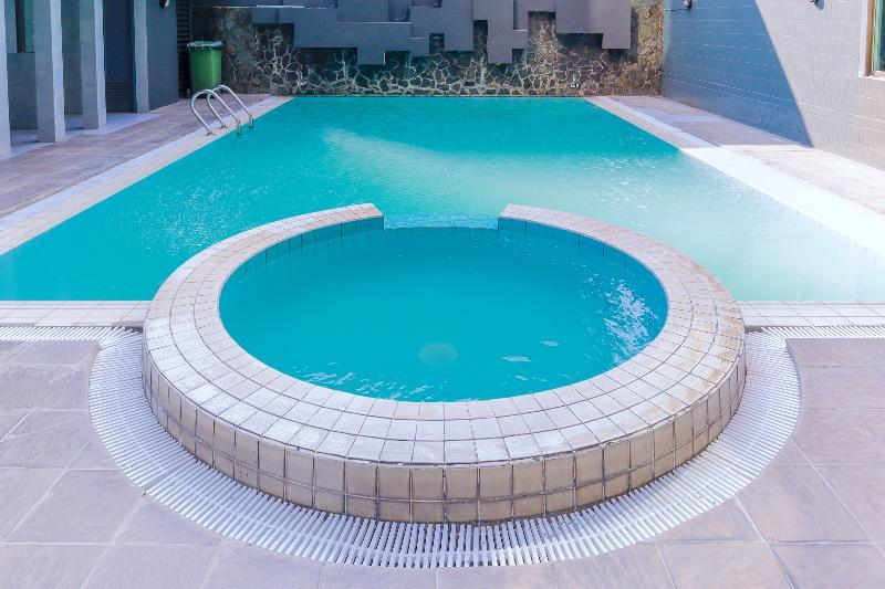 Super Oyo Townhouse 2 Hotel Gunung Sahari Cakarta Dış mekan fotoğraf
